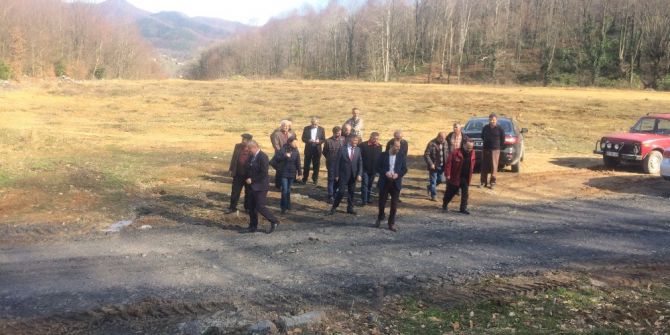 Uzun Ve Karaveli, Hastane Yeri İçin Arazi Gezdi