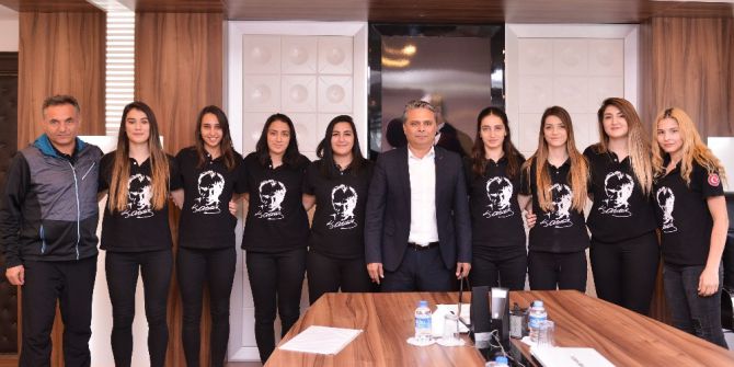 Muratpaşa’nın 8 Sporcusu Milli Takıma Seçildi