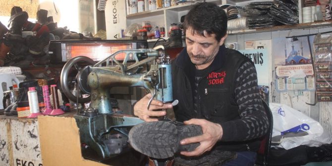 Kundura Tamir Ustasının Çırak İsyanı