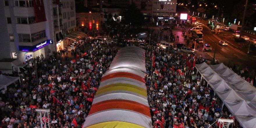 Ordulular Cepheyi Terk Etmiyor