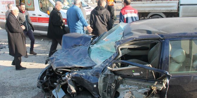 Elazığ’da Zincirleme Kaza: 4 Yaralı