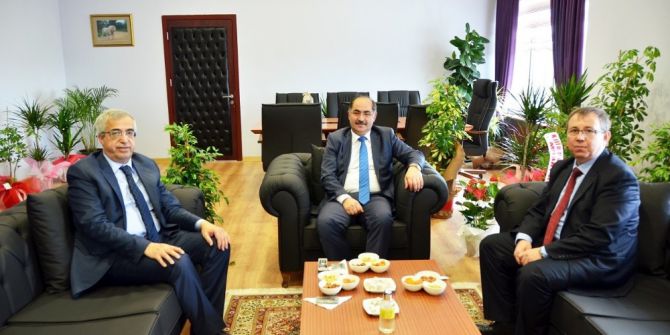Rektörlerden Ziyaret