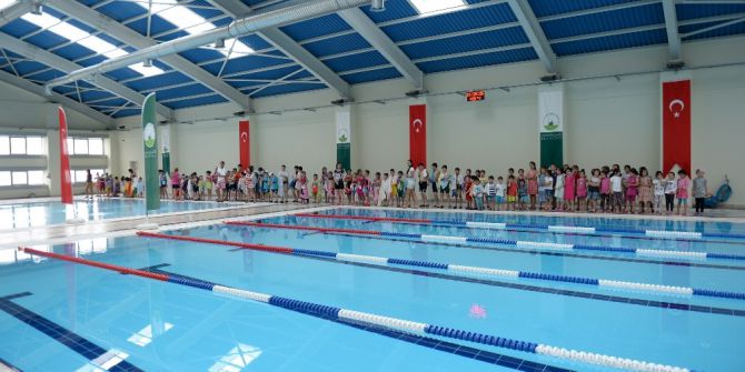 Osmangazi’nin Havuzlarına Temizlik Sertifikası