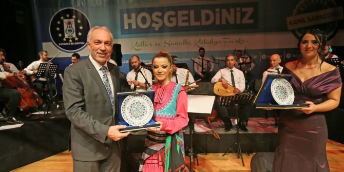 Kütahya’da Türk Halk Müziği Konseri