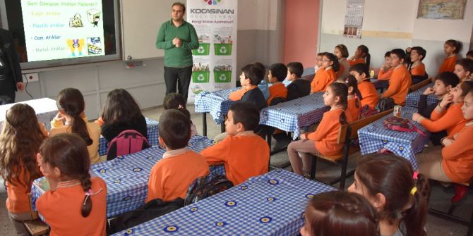 Kocasinan’daki Okullarda Geri Dönüşüm Eğitimi Devam Ediyor