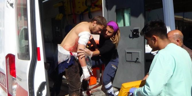 El Bab’da İntihar Saldırısında Yaralanan Suriyeliler Kilis’e Getiriliyor