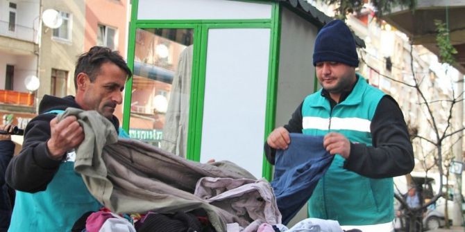 Giresun Belediyesi’nden ‘Askıda Elbise’ Projesi