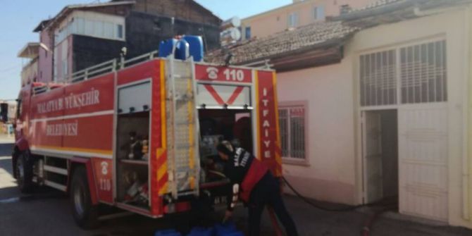 Malatya’daki Yangında Maddi Hasar Meydana Geldi