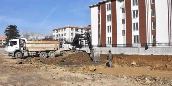 Rıhtım Caddesinde Hazırlıklar Başladı