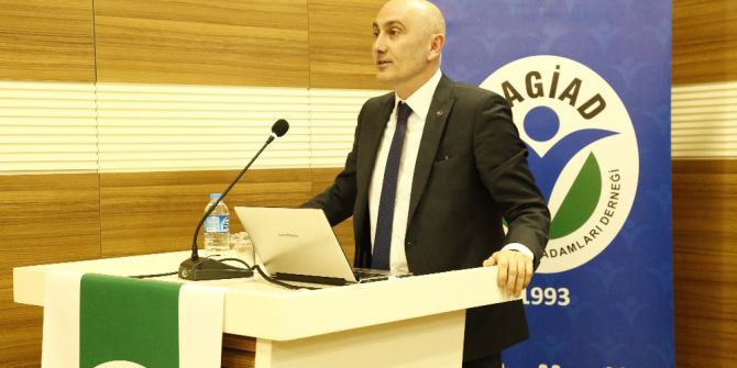 Rektör Yılmaz Endöstri 4.0 Seminerine Katıldı