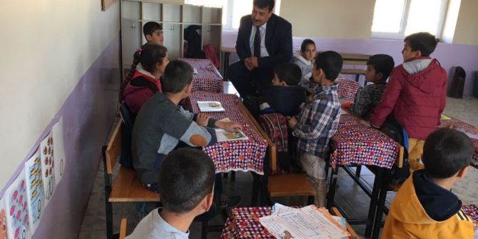 Nusaybin Milli Eğitim Müdürü Çetin Köy Okullarını Ziyaret Etti