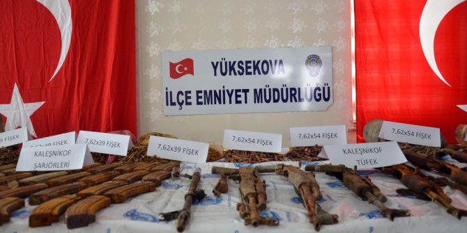 Teröristin Gösterdiği Alanda Cephanelik Çıktı