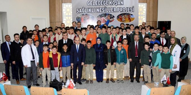 Meram’da “Geleceğe Koşan Sağlıklı Nesiller” Projesi