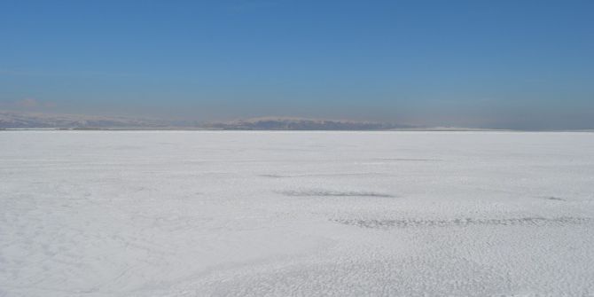 Van Gölü Kısmen Dondu