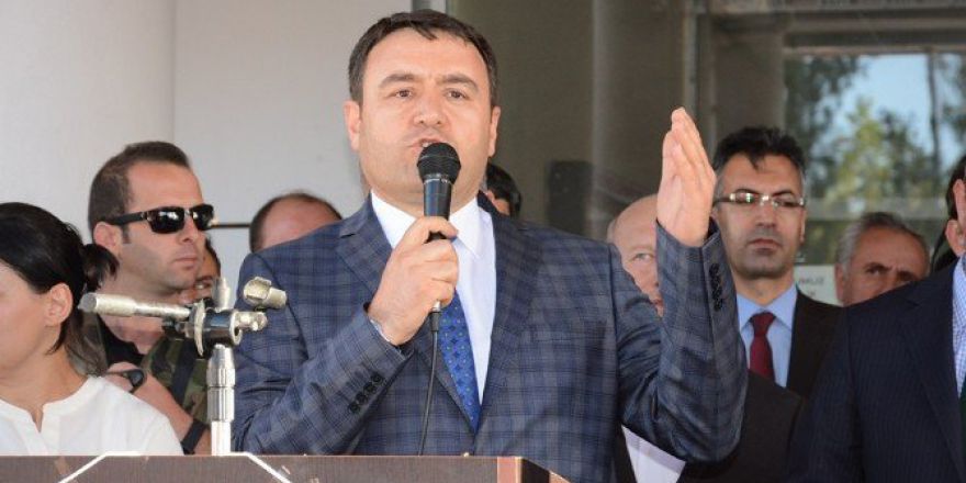 Vali Işın Halka Seslendi