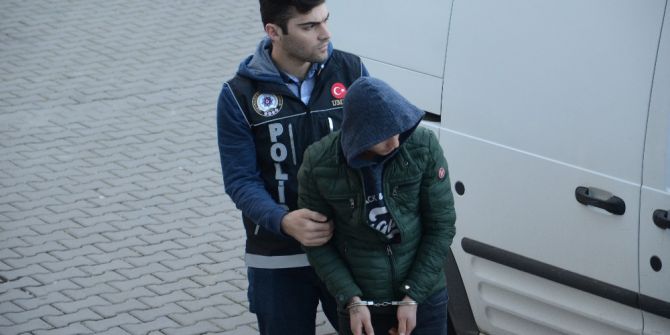 Uyuşturucu Ticareti Yapan 4 Kişi Tutuklandı