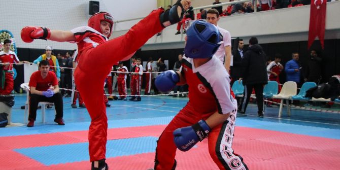 “Okullararası Yıldızlar Kick Boks Şampiyonası