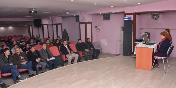 Ev Ve Süs Hayvanları Satışı Yapan İş Yeri Sahiplerine Eğitim Semineri
