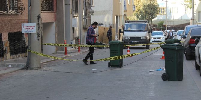 Genç Kadın Sokak Ortasında Öldürüldü