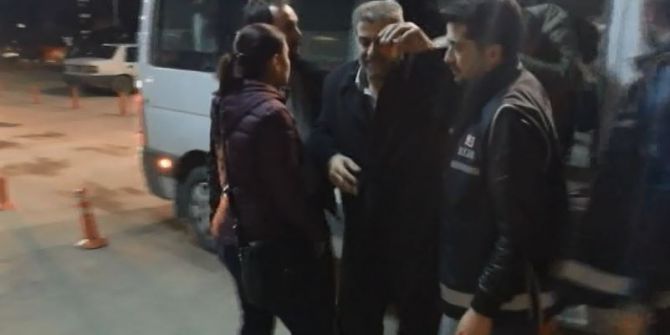 Sahte Para Basıp Saç Spreyi Sıkmışlar