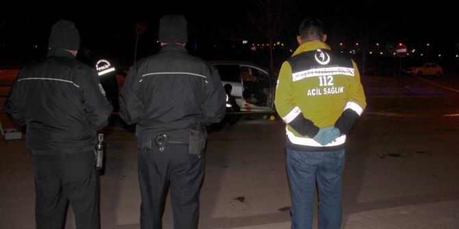 Tüfekle Otomobili Taradılar: 1 Ölü 1 Yaralı