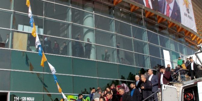 Ak Parti, Referandum İçin Kampanyasını Açıklayacak