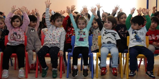 Minikler Togan Özliyen’in 27. Yaşını Kutladı