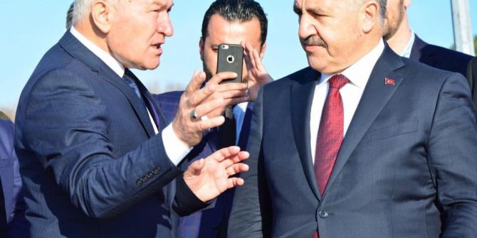 Lapseki’de Yat Limanı Projesine Bakan Arslan’dan Destek