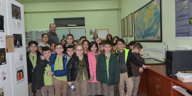 Öğrenciler, Fen Bilimleri Dersini Üniversite İşledi