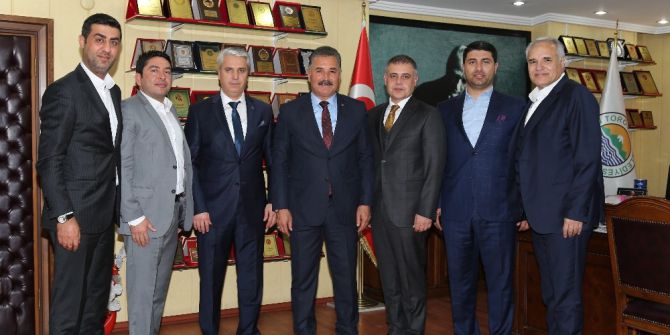 Mersin Giad, İnşaat Sektöründeki Sorunları Başkan Tuna İle Paylaştı