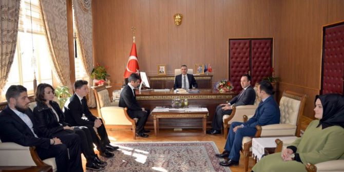 Okçuluk Antrenörlerinden Vali Elban’a Ziyaret