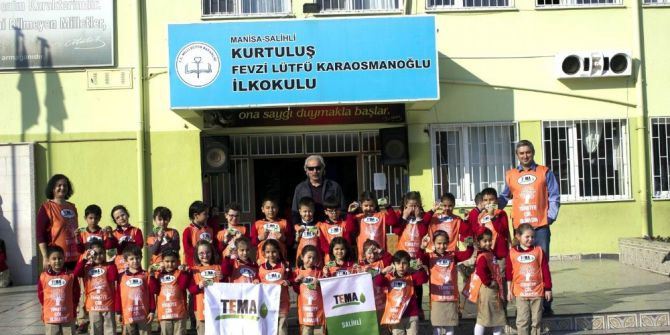 Salihli’de Minik Tema’cılara Rozet Takıldı