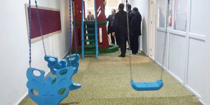 Okul Koridorunu Çocuk Parkına Çevirdiler