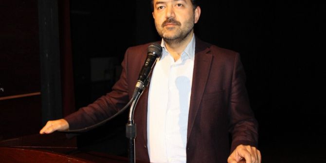 Kahta İlçesinde İstikamet Üzere İmam Hatipliler Konulu Konferans Düzenlendi