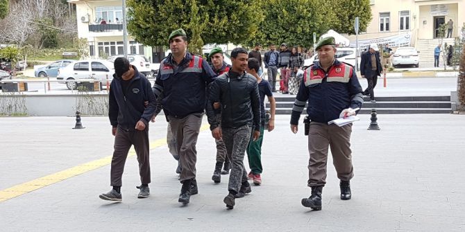 Bozuk Para Hırsızları Yakalandı