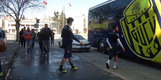 İsmet Taşdemir: "Bizim İçin Zor Bir Maç Olacak"