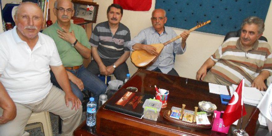 Eskişehirli Şairler Yaz Mevsimini “Şiir Ve Türkü Şöleni” İle Kutladı