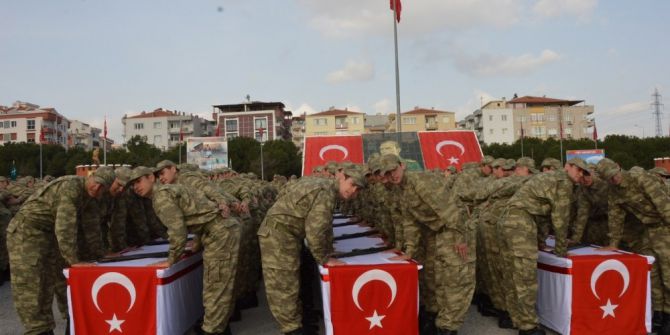 Manisa’da Acemi Erlerin Yemin Töreni