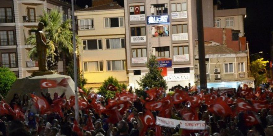 Biga’da Demokrasi Nöbeti