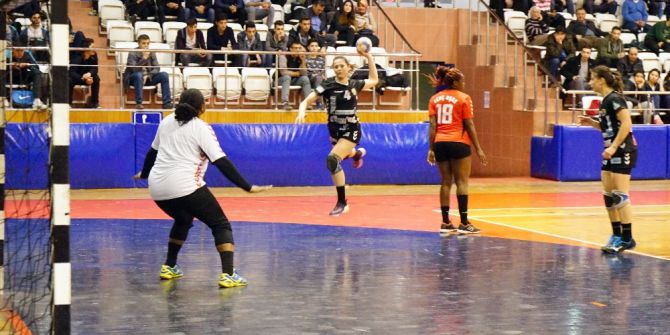 Türkiye Bayanlar Hentbol Süper Ligi