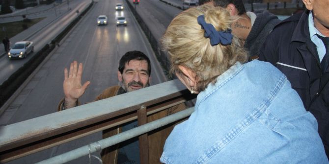 Çocuklarının Bakmadığını İleri Süren Kanser Hastası İntihara Kalkıştı