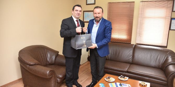 Başkan Doğan’dan İzgaz Müdürüne Ziyaret