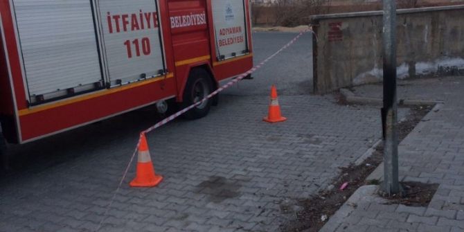 Elektrik Direğinde Yangın Çıktı