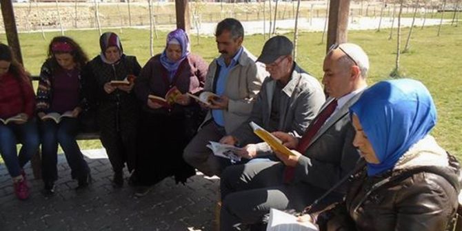 Ergani’de Parkta Kitap Okuma Etkinliği