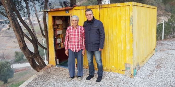 Büyükşehir’den Barakada Yaşayan Yaşlı Adama Yardım Eli