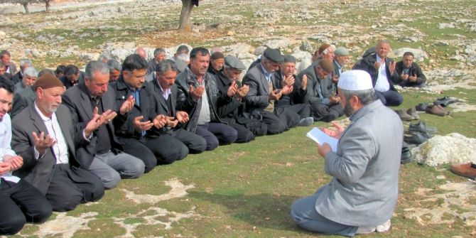 Araban’da Yağmur Duasına Çıkıldı