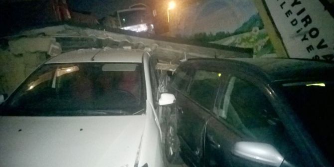 Freni Boşalan Çöp Kamyonu 10 Aracı Biçti: 1 Yaralı