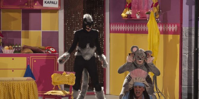 Döşemealtı’nda İlk Çocuk Oyunu Sahnelendi