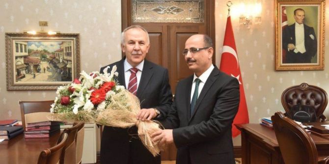 Hatay Valisi Ata: “Hatay, Yapılan Kamu Harcamalarının Üzerinde Vergi Ödeyen Bir İlimiz"