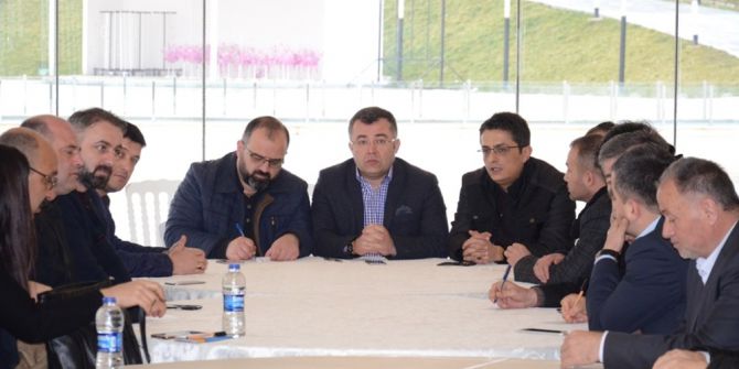 Ak Parti Düzce Teşkilatı Yol Haritasına Son Şeklini Verdi